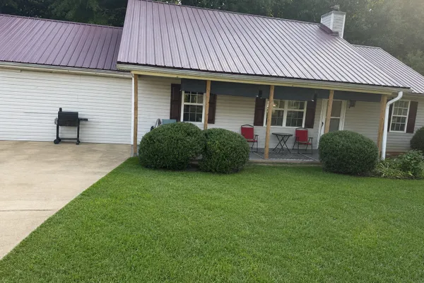 107 BONNIES WAY