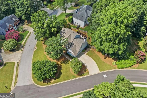 940 RIVER COVE DR
