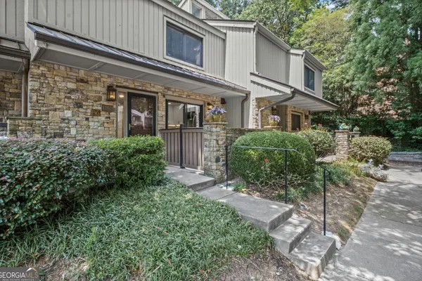 1252 DRUID KNOLL DR