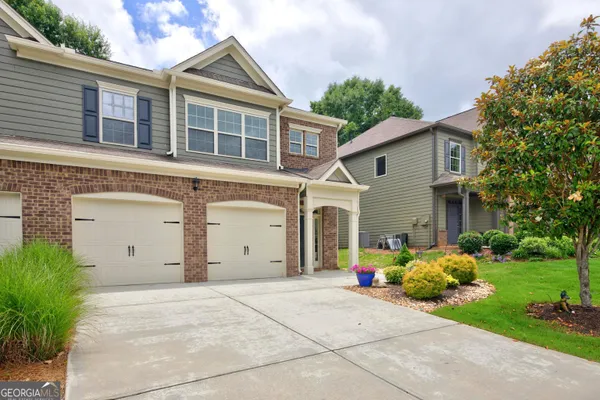 12 ONTARIO CT