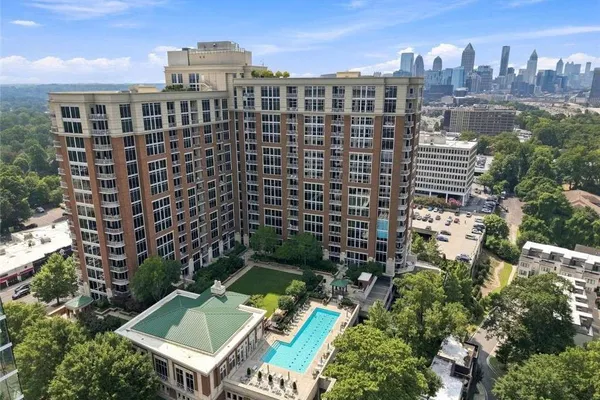 1820 PEACHTREE ST 1114