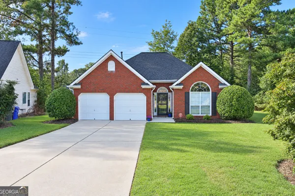 145 CLOVERWOOD DR