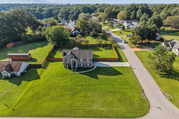 652 THORN BROOK RDG