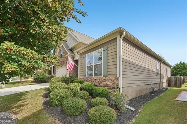 279 ORCHARD TRL