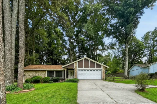 6679 JUDY LN