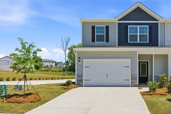 3330 CIDER HILL CT