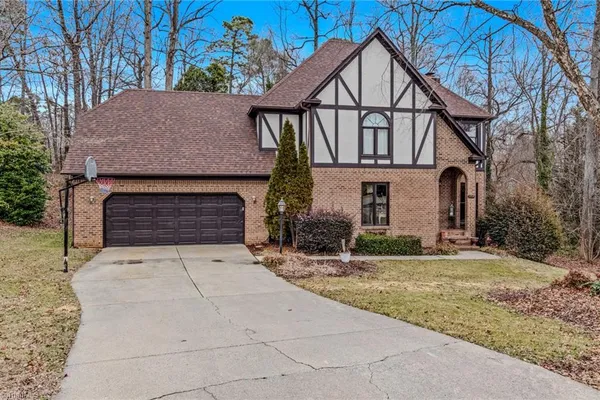 1708 AMBLESIDE CT
