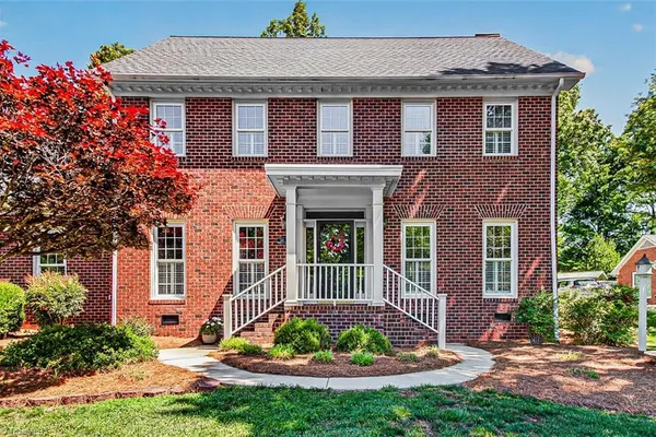 745 NEWBERN AVE