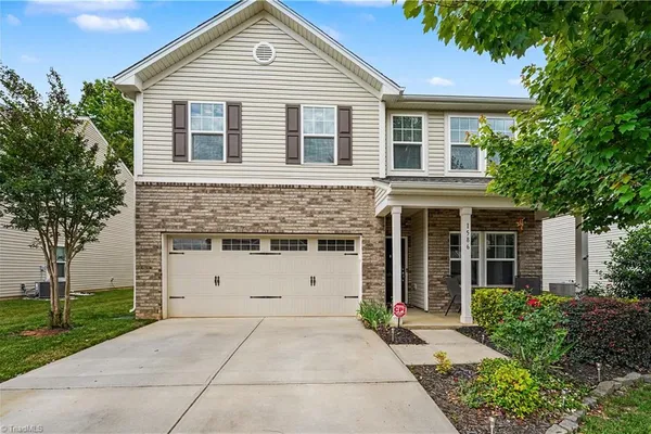 1586 RUNNING DEER DR