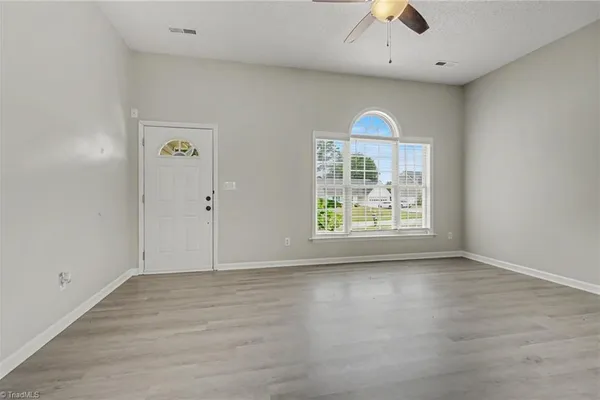108 SUMMIT DR
