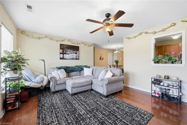 903 HANAHAN CT 2A