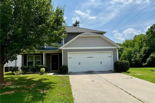 219 TRIMBLE DR