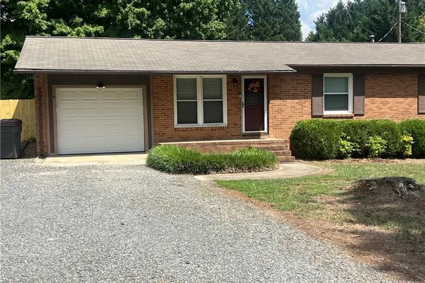 509 ROBINHOOD RD