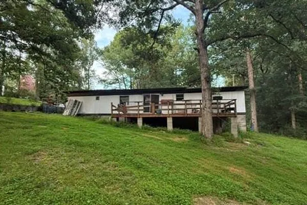 4507 FAIRVIEW LN