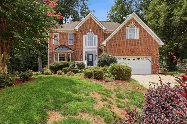 7 ARCHER CT
