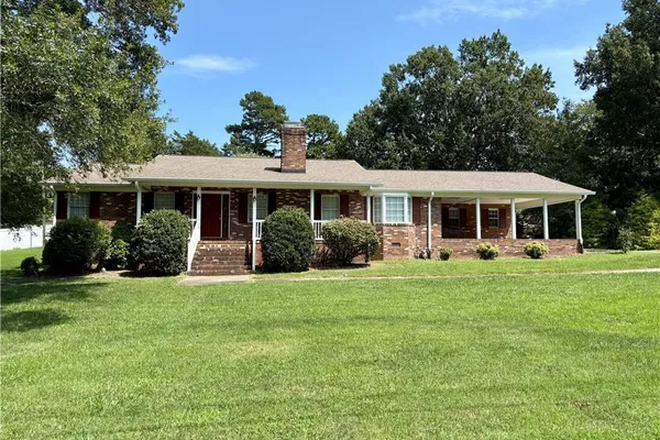 335 GREGG ST