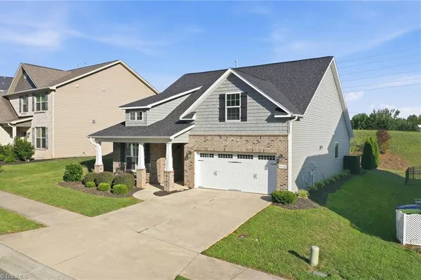 1416 STONE GABLES DR
