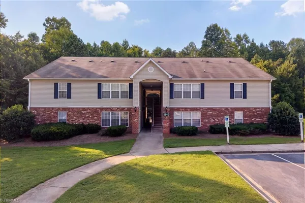 1840 CREST HOLLOW DR 101