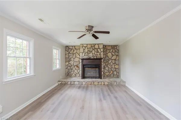 5511 WINDEMERE CIR