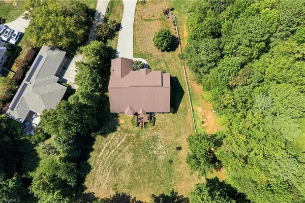 122 IDLEWILD RD