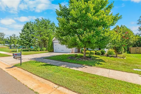 1466 WEATHEREND DR