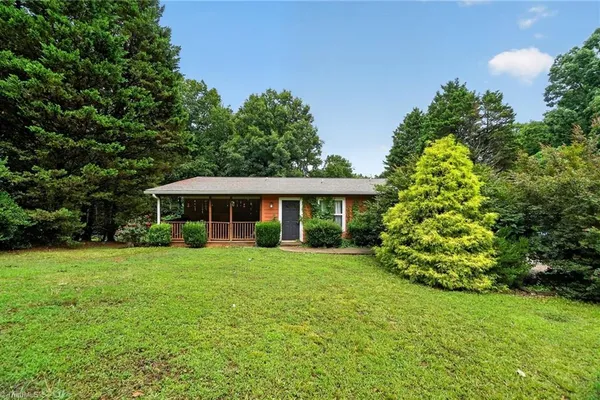 101 WHITE ROCK RD
