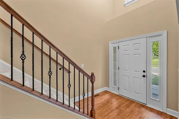 104 BELL TOWER CT