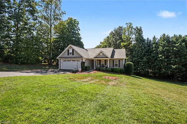 848 RIDGE VIEW TER