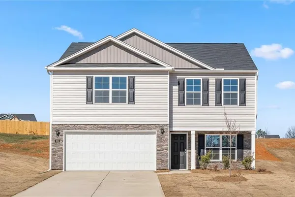 2350 FOXTAIL LN