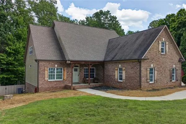 350 MORNING GLORY RD