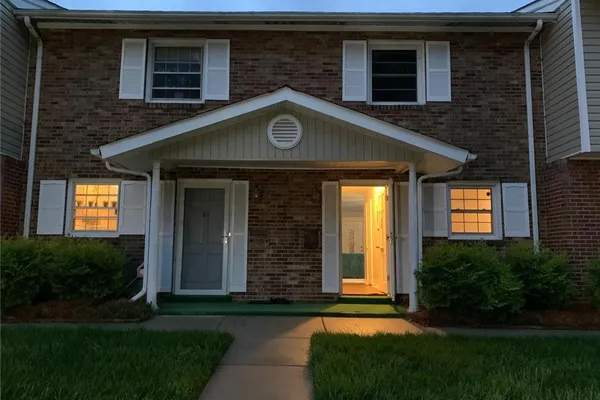 101 OXFORD PL 17