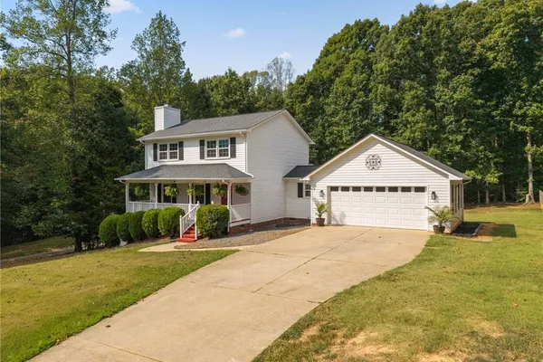 163 SOMERSET DR