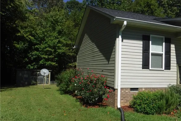 127 KEEGAN LN