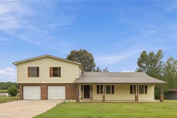 6227 GRAVEL HILL RD