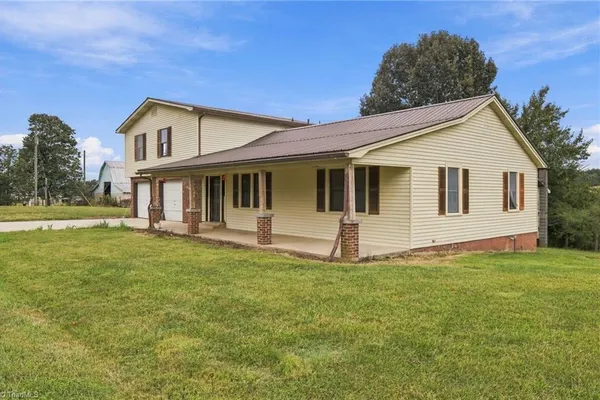 6227 GRAVEL HILL RD