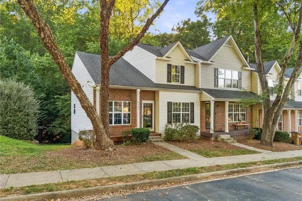 3737 WINBORNE LN