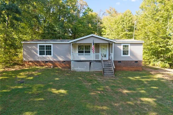 579 GREEN PASTURE LN