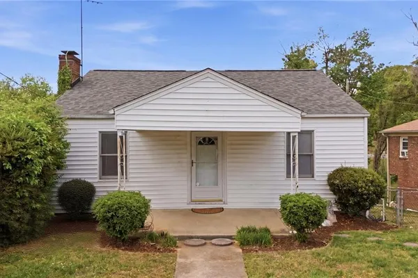 1112 TIPTON ST