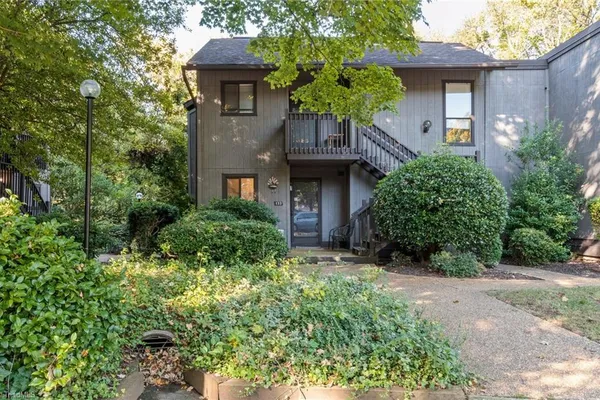 133 CEDAR COVE LN