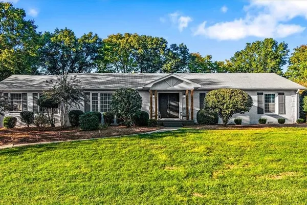 1222 WESTMINSTER DR