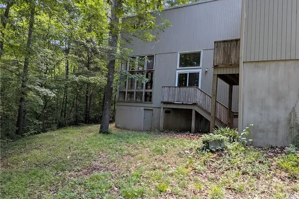 183 GATEWOOD RD