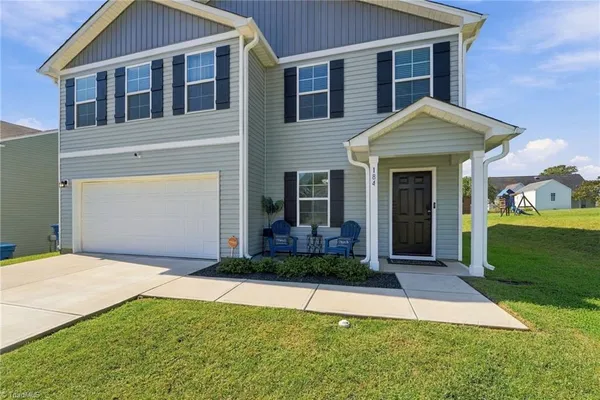 184 CHARLESTON MEADOW LOOP