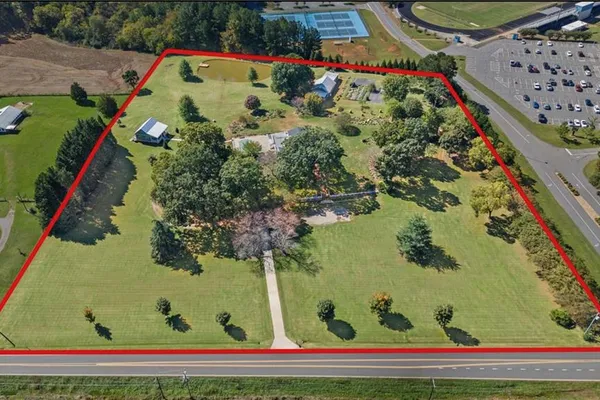 3453 PLATEAU RD