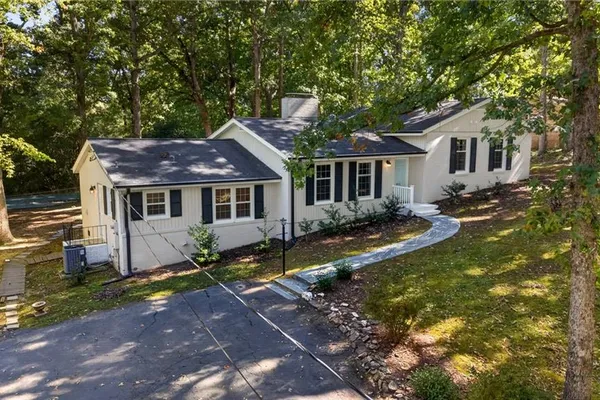 811 SHANNON RD