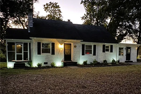 8311 CLINTWOOD DR