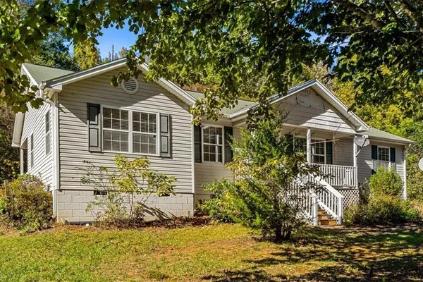 140 FIELDSTONE DR