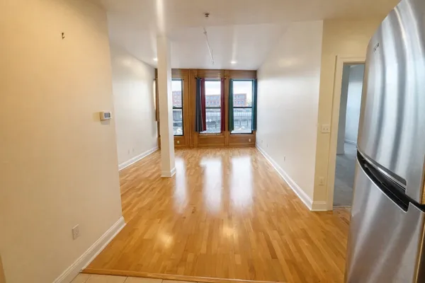 7 CENTRAL SQ STE 203