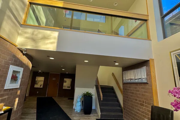 24 COREY ST 101