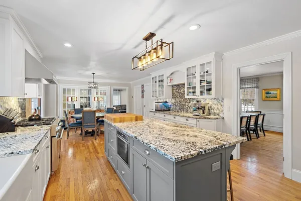 48 CHANTICLEER RD