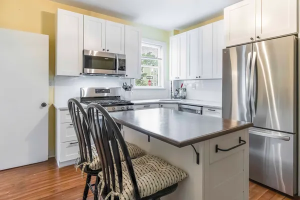 14 TORREY ST 1